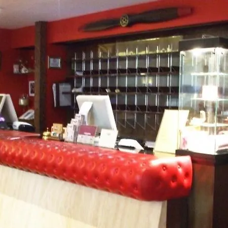 Quadrifoglio Hotel 3*